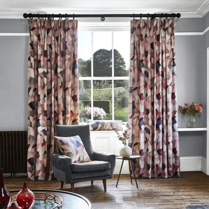 Statue Quartz Curtains