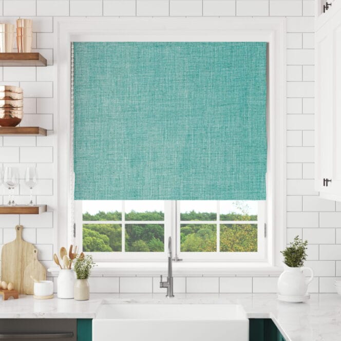Concept Aqua Roman Blind