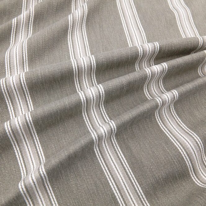 Hampton Pebble Roman Blind
