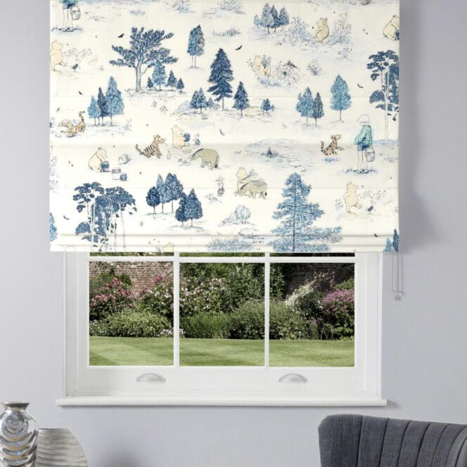 Disney Winnie The Pooh Bonbon Blue Roman Blind