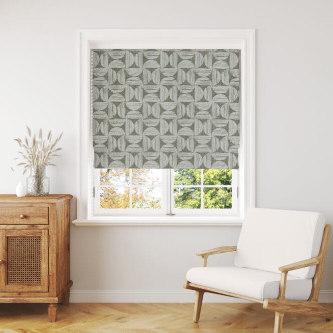 Axel Fern Roman Blind