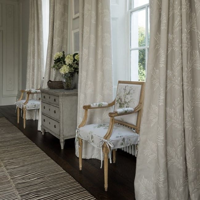 Colefax and Fowler Lavinia Dove Curtains